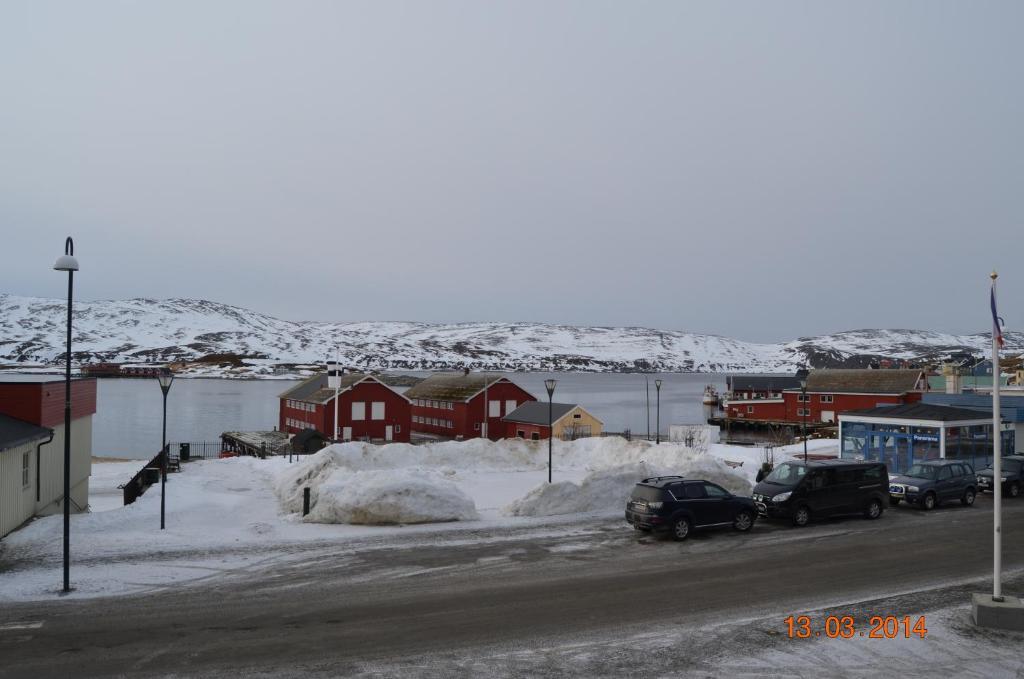 Mehamn Arctic Hotel Kültér fotó