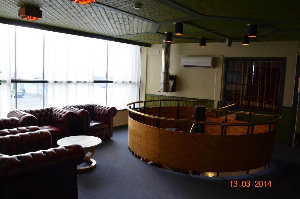Mehamn Arctic Hotel Kültér fotó